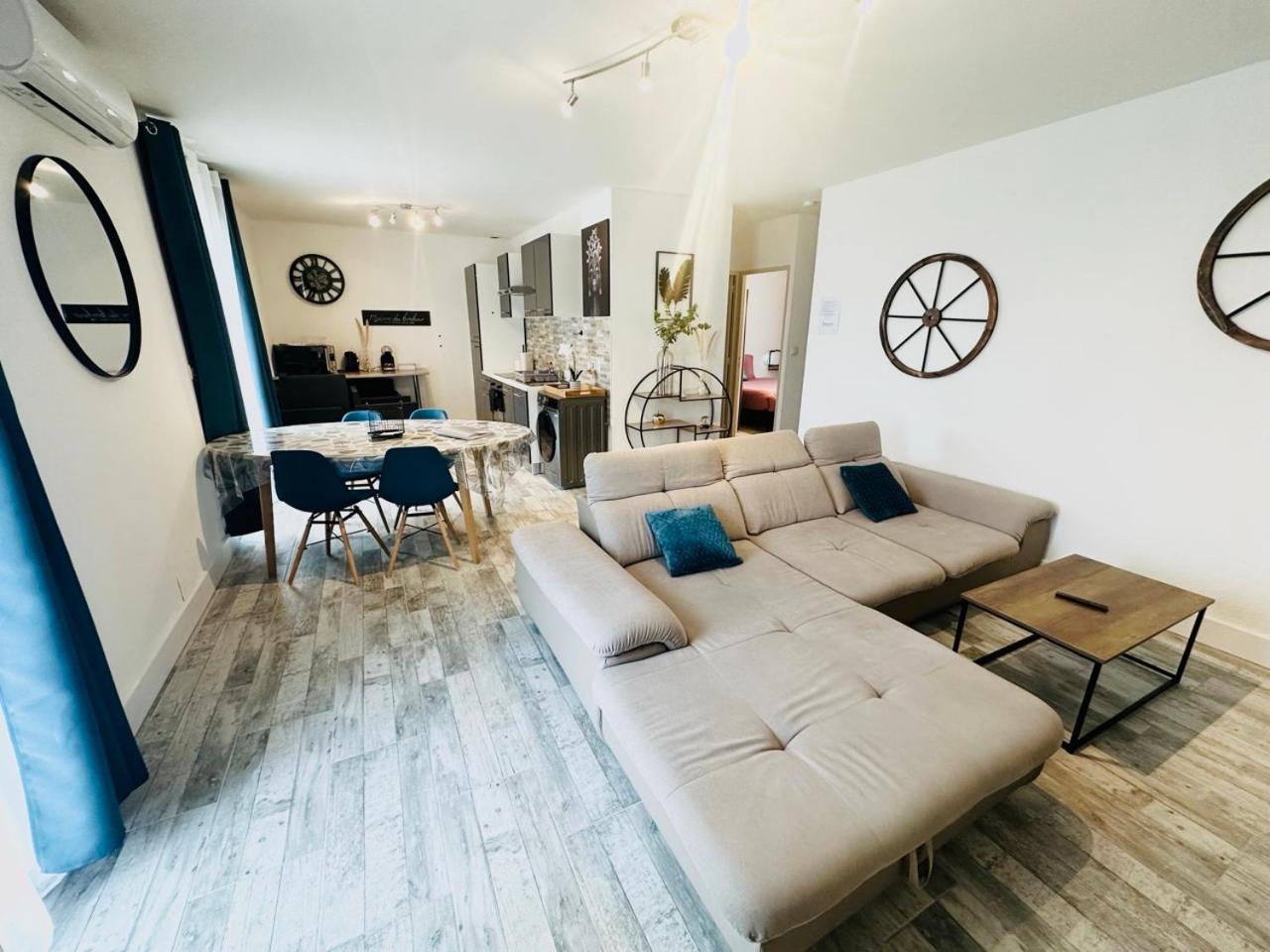 Les Appartements Du Mas - Emeraude Эг-Морт Экстерьер фото
